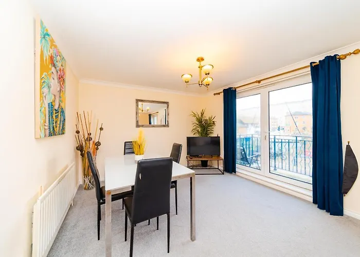 Flash Sale Kemptown 3 Bedrooms Flat Bn278Nep