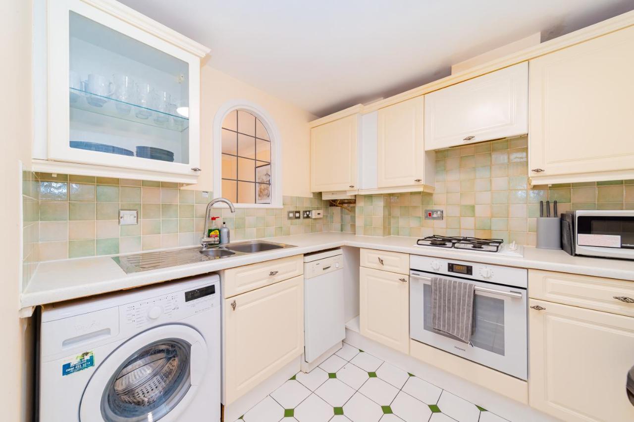 Flash Sale Kemptown 3 Bedrooms Flat Bn278nep Hove
