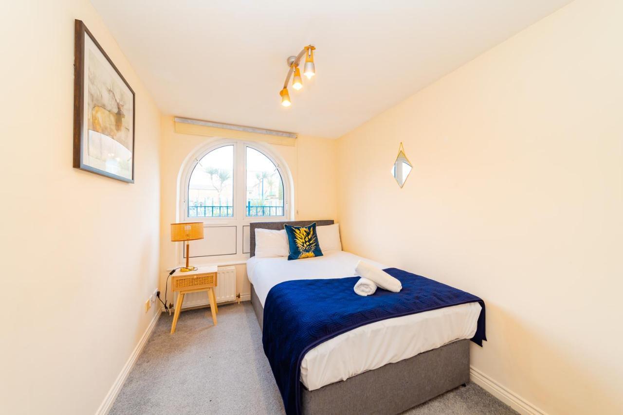 Flash Sale Kemptown 3 Bedrooms Flat Bn278nep Apartment *